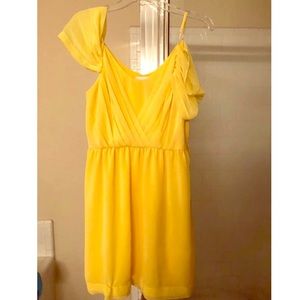 Beautiful yellow summer dress